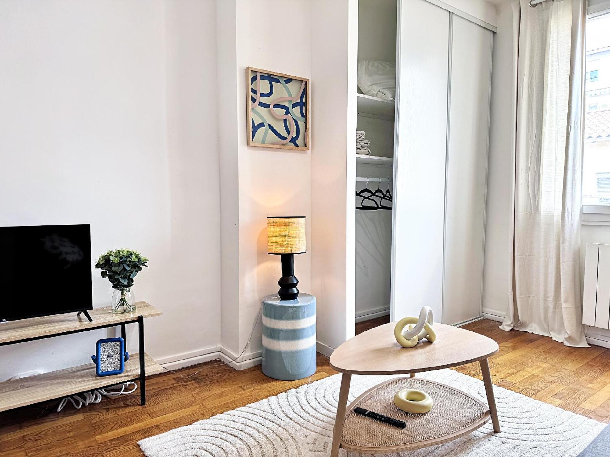 Suite Dounia Lyon Eksteriør billede